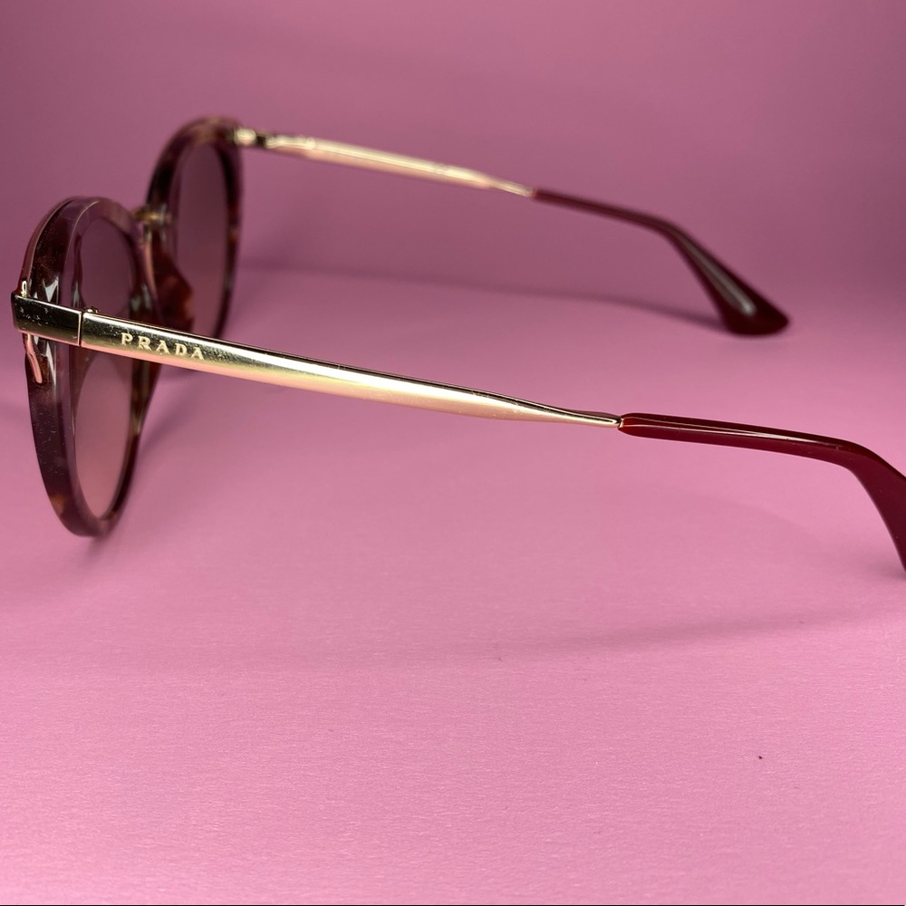 Prada sunglasses - Picture 2 of 2